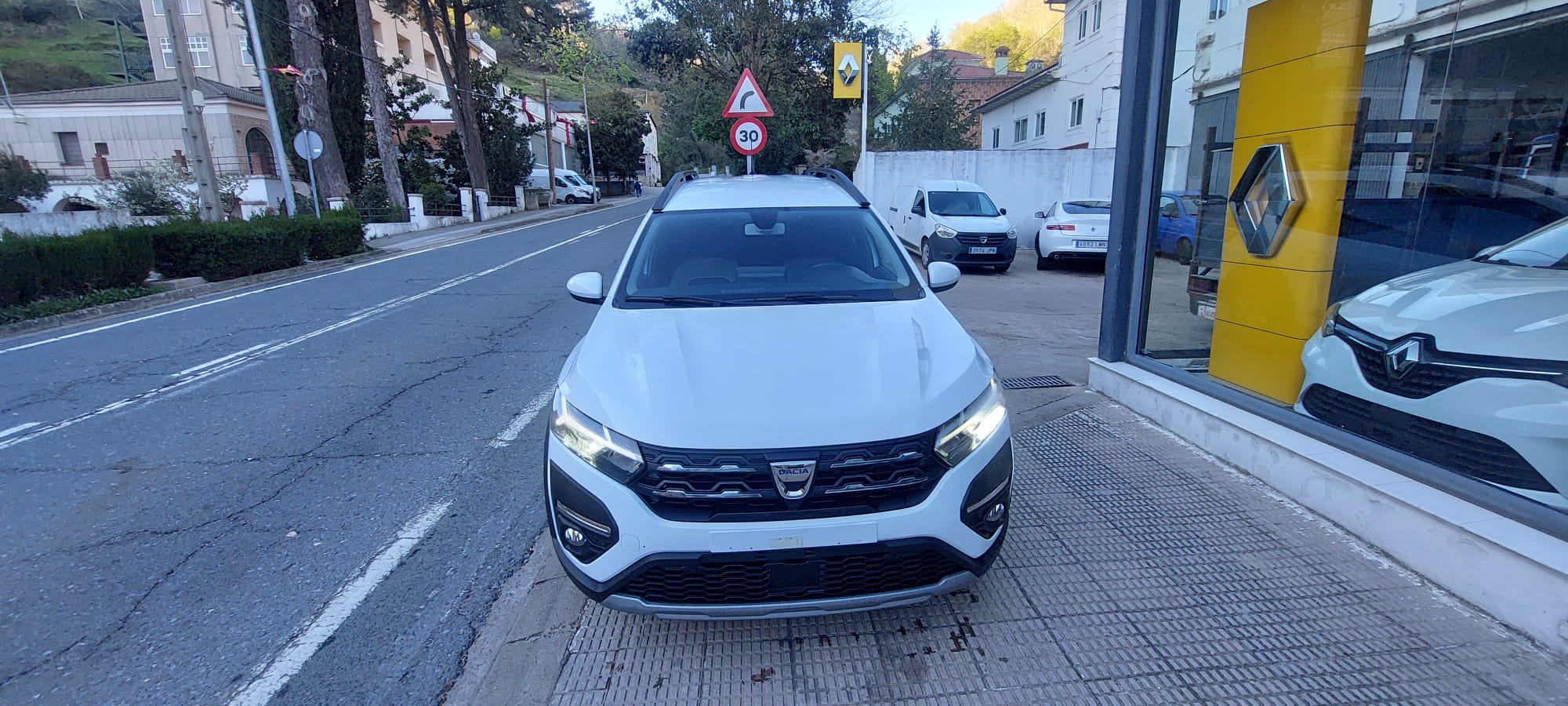 Dacia Jogger 1.0 ECO G 100CV foto 13